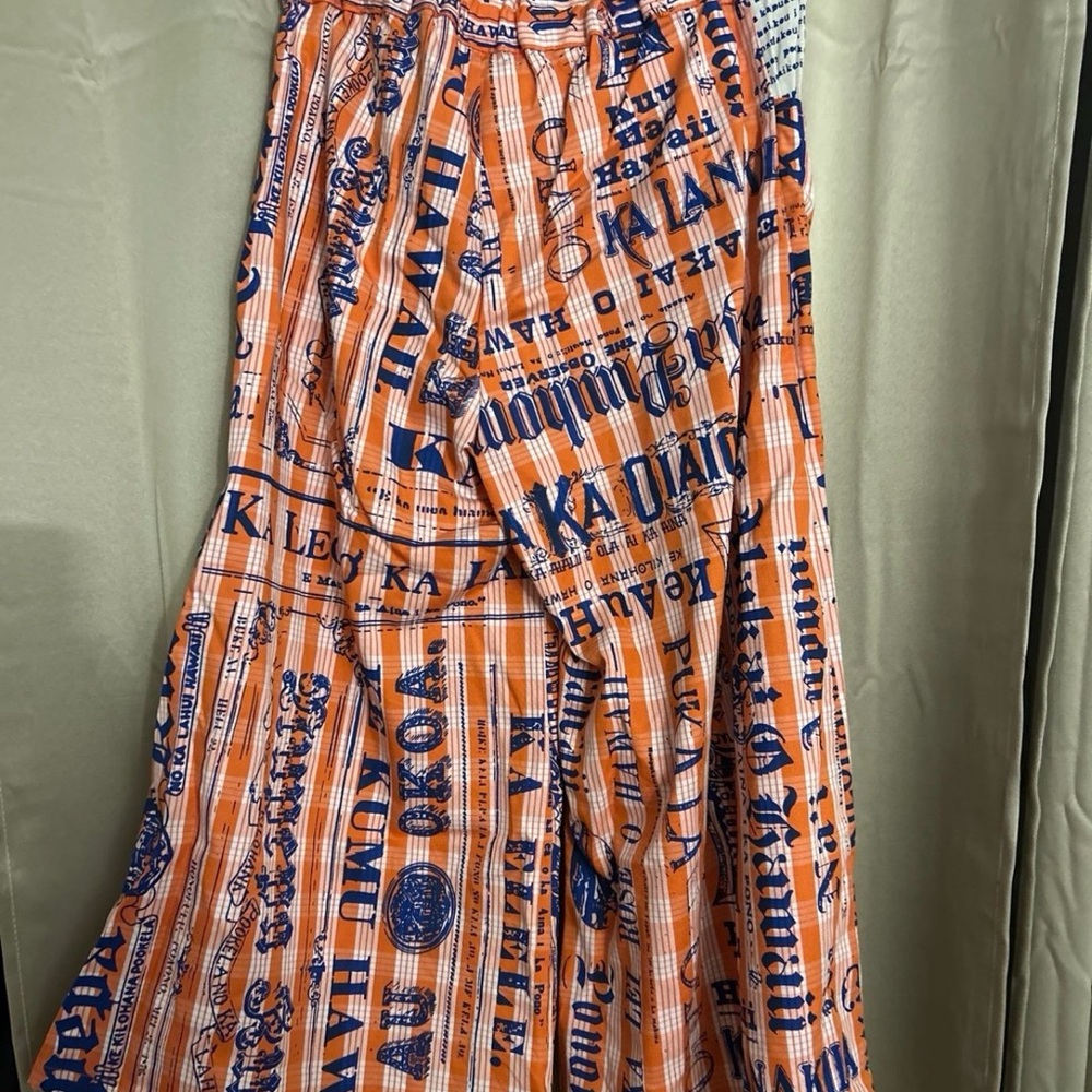 Orange palaka Kauluae Hawaii newsprint pants medium wide leg cropped - Picture 4 of 8